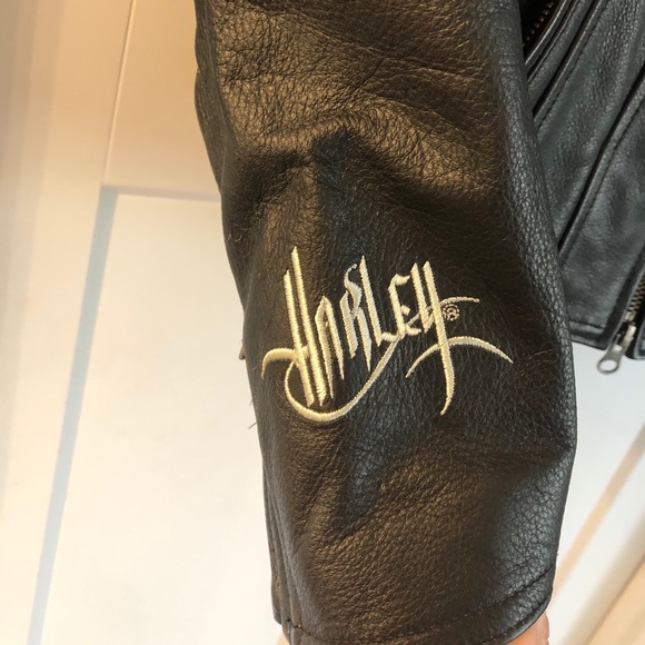 Harley Davidson Majestic eagle leather jacket - Picture 3 of 7